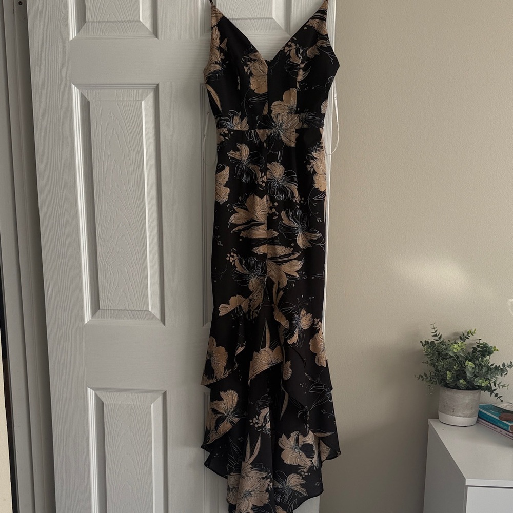 Lulu's Black and Tan Floral Maxi Dress